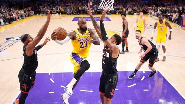 湖人梦回巅峰！60.6%中投命中率击溃火箭，谢泼德成防守黑洞！